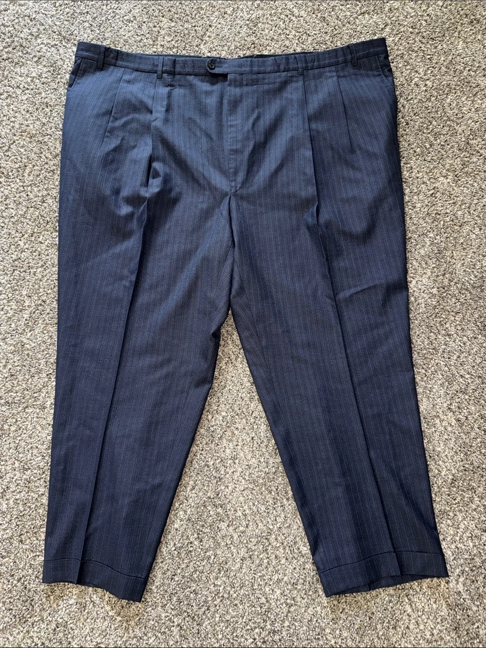 Hickey Freeman mens 52L baby blue pinstripe double breast wool suit w/ trouser